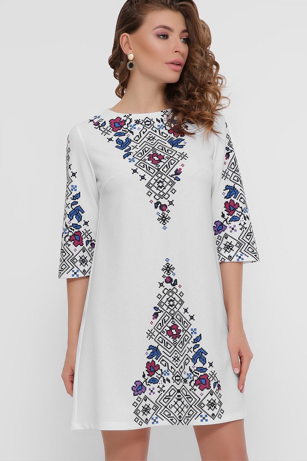Біле плаття з орнаментом 2020 Тая 1  GL859201  