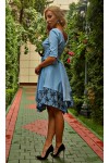 Изысканое платье с поясом AD677703 голубого цвета