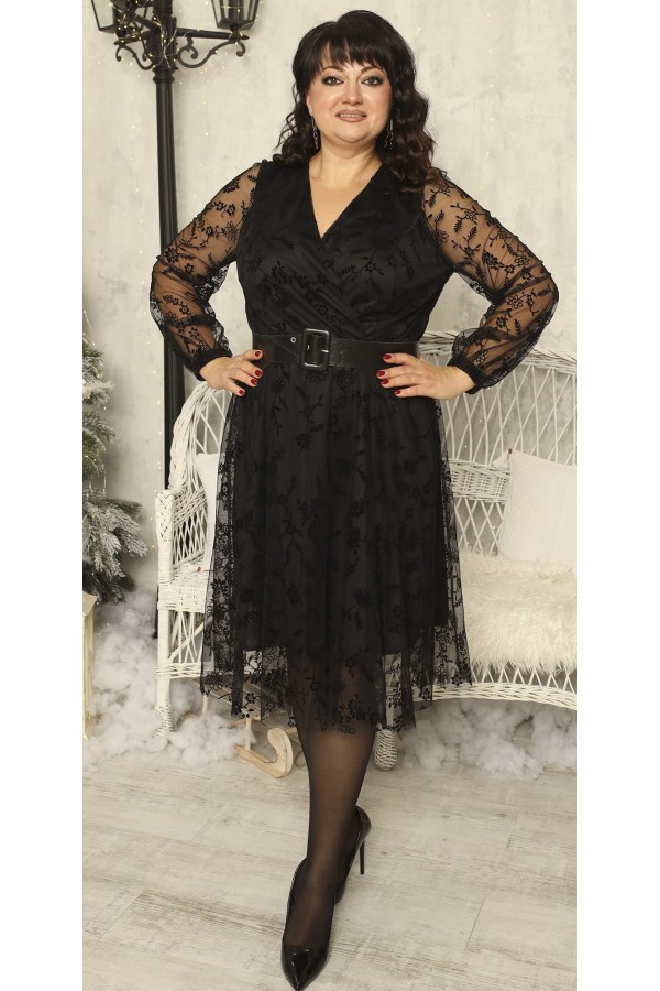 Нарядное платье черного цвета с поясом большого размера LB237701